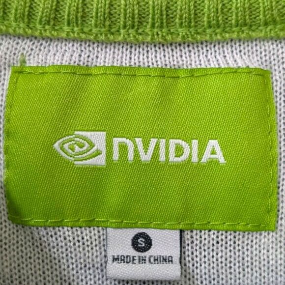 RARE Limited Edition NVIDIA Holiday Knit Sweater Ugly Christmas PC Gamer XS/S - Picture 9 of 10